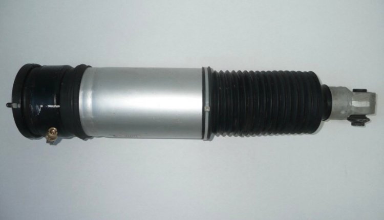 BMW 7-sērija E65/E66 Pneimatiskās atsperes statnis (Galās/kreisā)
