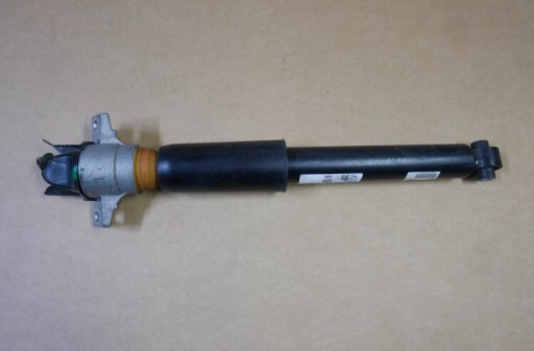 Audi Q7 4M Amortizators (Galās)